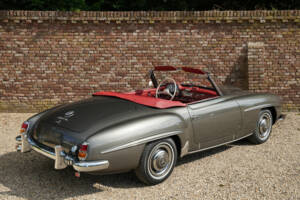 Image 46/50 of Mercedes-Benz 190 SL (1960)