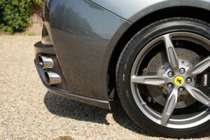 Bild 39/50 von Ferrari California (2010)