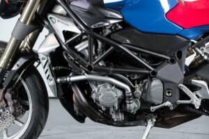Image 13/50 de MV Agusta DUMMY (2004)