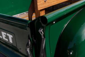 Imagen 51/100 de Chevrolet 3100 ½-ton Stepside (1949)