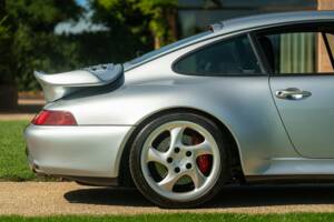 Bild 19/50 von Porsche 911 Turbo (1996)