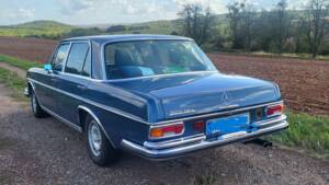 Afbeelding 2/9 van Mercedes-Benz 300 SEL 3.5 (1971)