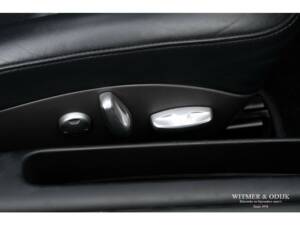 Bild 27/31 von Porsche 911 Carrera 4S (2006)