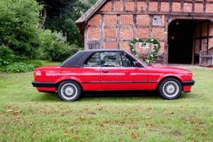 Imagen 3/26 de BMW 318i (1992)
