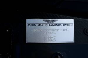 Image 43/50 of Aston Martin V12 Vanquish (2003)