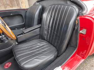 Image 8/24 of MG MGA 1500 (1959)