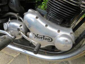 Image 31/47 of Norton Commando 850 Roadster (1974)