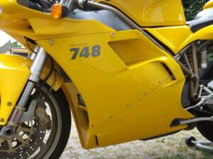 Image 48/50 of Ducati 748 Biposto (2000)