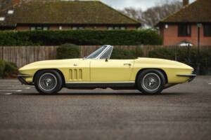 Bild 5/50 von Chevrolet Corvette Sting Ray Convertible (1966)