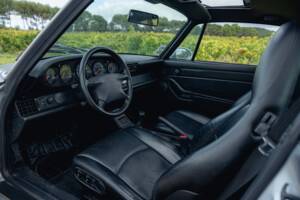 Image 10/15 of Porsche 911 Carrera 4 (1994)