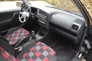 Image 31/41 de Volkswagen Golf III 2.0 GTI &quot;Edition&quot; (1997)