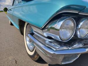 Bild 3/8 von Cadillac 62 Sedan DeVille (1962)