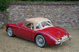 Image 31/50 de MG MGA 1600 (1962)