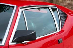 Image 11/50 of De Tomaso Pantera (1972)