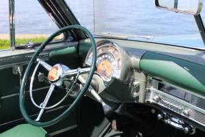 Image 26/52 of Chrysler New Yorker (1949)