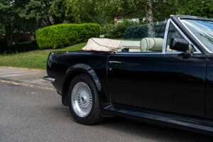 Afbeelding 14/32 van Aston Martin V8 Vantage Volante (1988)