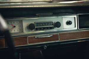 Image 10/15 of Opel Diplomat V8 5,4 (1965)