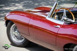 Afbeelding 52/57 van Jaguar E-Type 3.8 (1964)