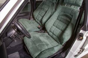 Image 17/20 de Lancia Delta HF Integrale Evoluzione I (1992)