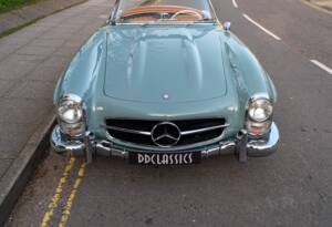 Image 10/33 de Mercedes-Benz 300 SL Roadster (1957)