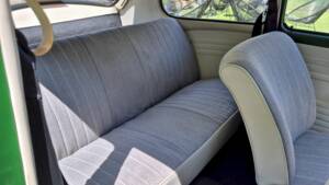 Image 46/54 de Volkswagen Käfer 1200 (1971)