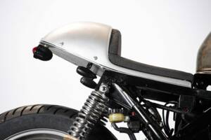 Image 22/48 of Honda CB 500E (1999)