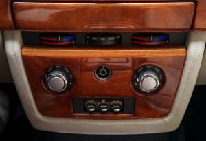 Image 19/27 of Rolls-Royce Phantom Coupé (2013)