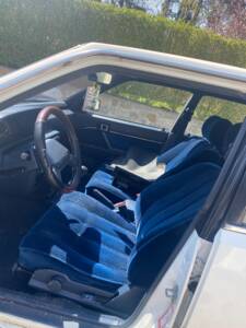 Bild 7/9 von Toyota Camry (1985)