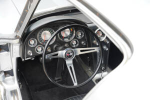 Bild 31/50 von Chevrolet Corvette Sting Ray (1963)