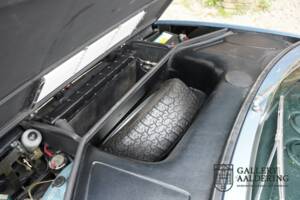 Image 34/50 of Ferrari Dino 208 GT4 (1976)