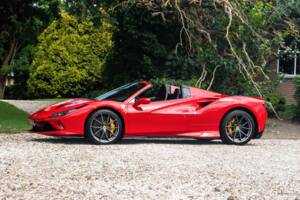 Image 8/19 of Ferrari F8 Spider (2020)