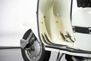 Immagine 9/45 di Innocenti Lambretta 150 DL (1970)
