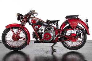 Image 1/14 de Moto Guzzi DUMMY (1947)