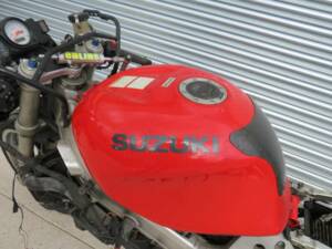 Bild 11/32 von Suzuki TL 1000R (1999)