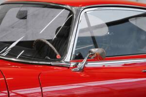 Bild 36/44 von Jaguar E-Type (2+2) (1969)