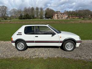Image 6/21 of Peugeot 205 GTi 1.6 (1989)