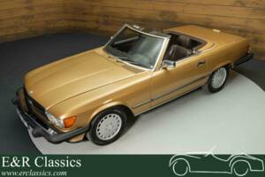 Image 1/19 of Mercedes-Benz 560 SL (1988)
