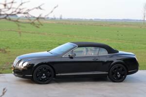 Image 43/50 of Bentley Continental GTC (2007)