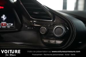 Image 14/50 of Ferrari 488 GTB (2015)