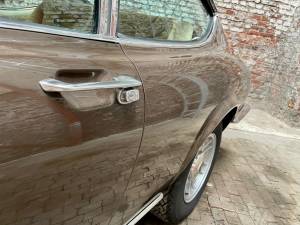 Image 11/43 de FIAT Dino 2400 Coupe (1971)