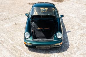 Image 30/35 of Porsche 911 Carrera 2 (1990)
