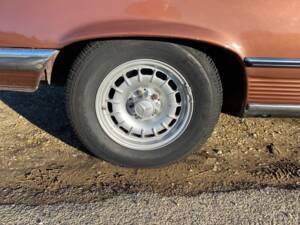 Image 10/20 of Mercedes-Benz 280 SLC (1977)