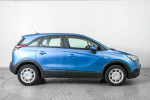 Image 10/50 de Opel Crossland X 1.2 Turbo (2020)