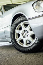 Image 33/57 de Mercedes-Benz 500 SE (1992)