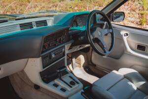Image 19/34 of BMW 635 CSi (1989)