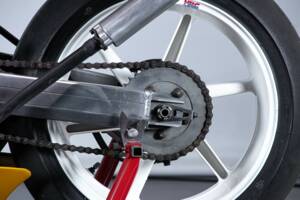 Bild 27/50 von Honda RS 250 RF (1992)