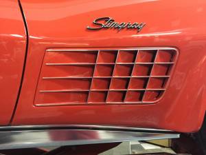 Image 34/120 of Chevrolet Corvette Stingray (1970)