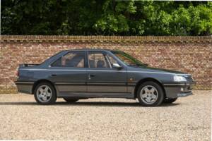 Bild 33/50 von Peugeot 405 Mi16 (1990)