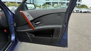 Immagine 39/62 di ALPINA B5 (2007)