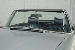 Image 5/50 de Mercedes-Benz 280 SL (1970)